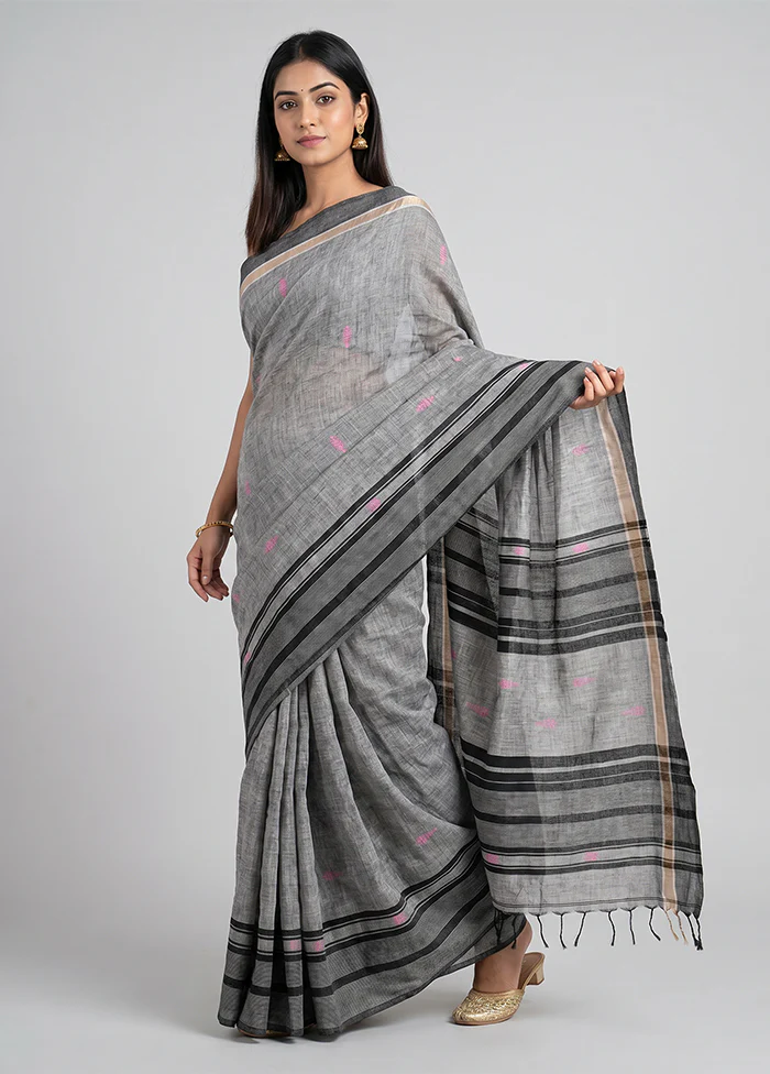 Grey Khadi Cotton Saree With Blouse Piece
