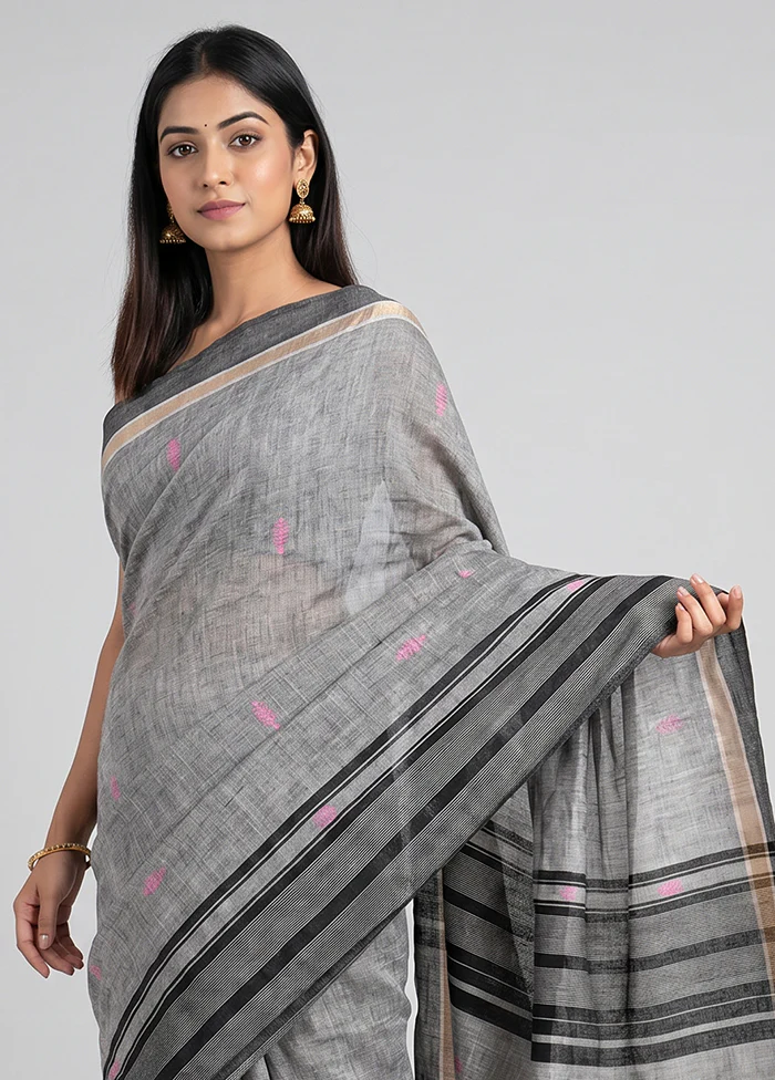 Grey Khadi Cotton Saree With Blouse Piece - Image 2