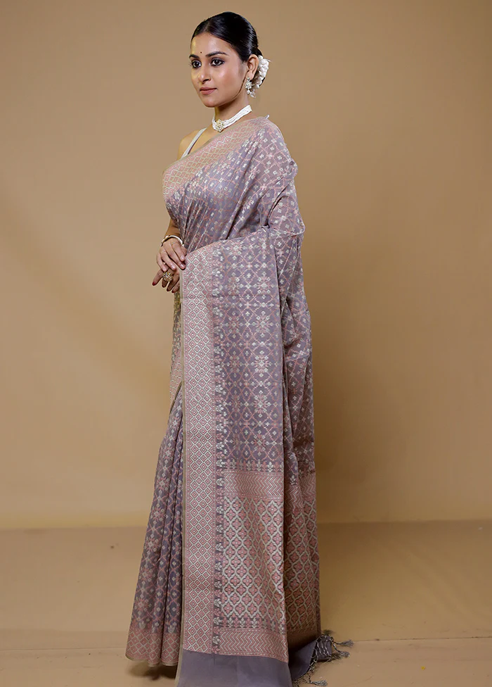 Grey Kora Silk Saree With Blouse Piece - Image 4
