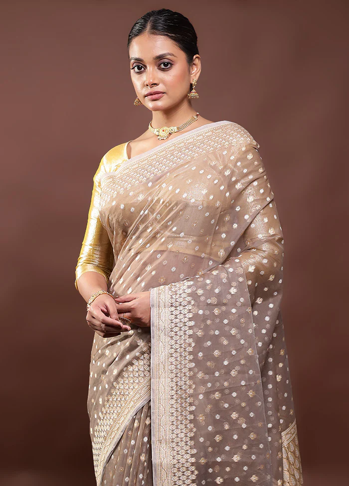 Grey Kora Silk Saree With Blouse Piece - Image 2