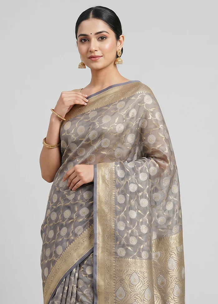 Grey Kora Silk Saree With Blouse Piece - Image 2