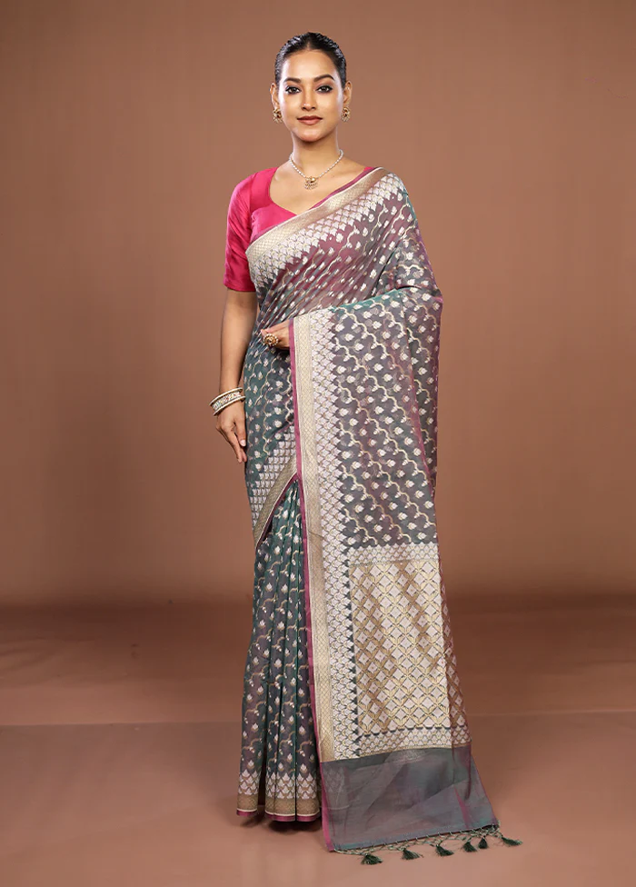 Grey Kora Silk Saree With Blouse Piece - Image 2