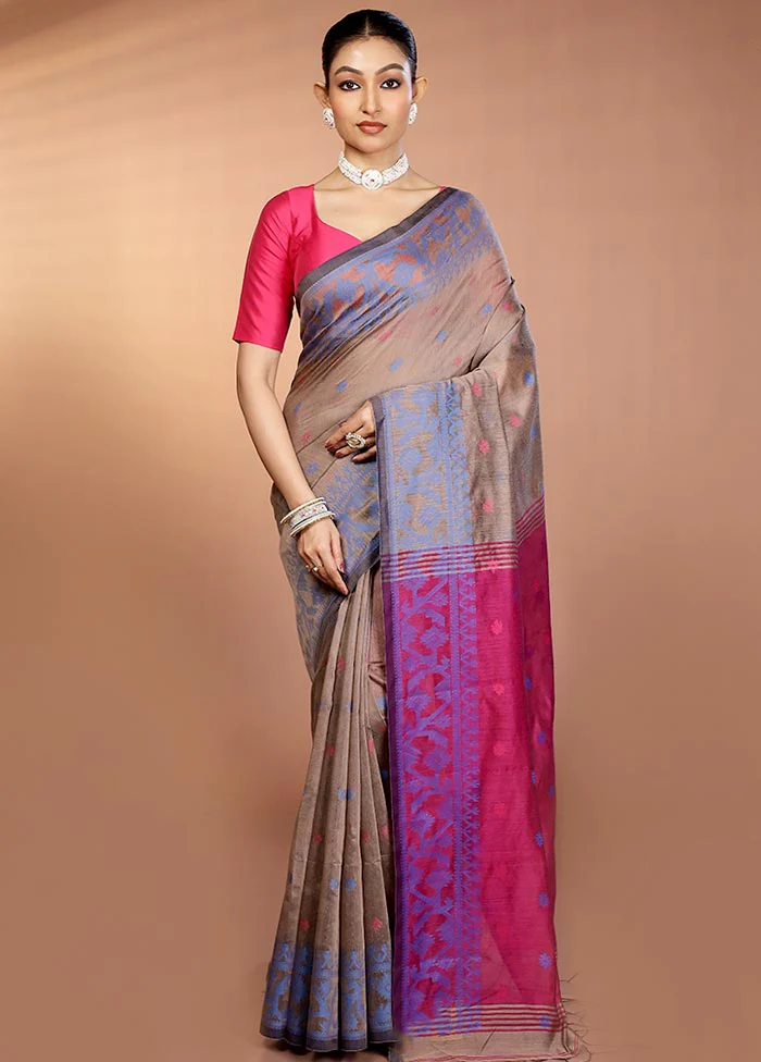 Grey Matka Silk Saree With Blouse Piece - Image 2