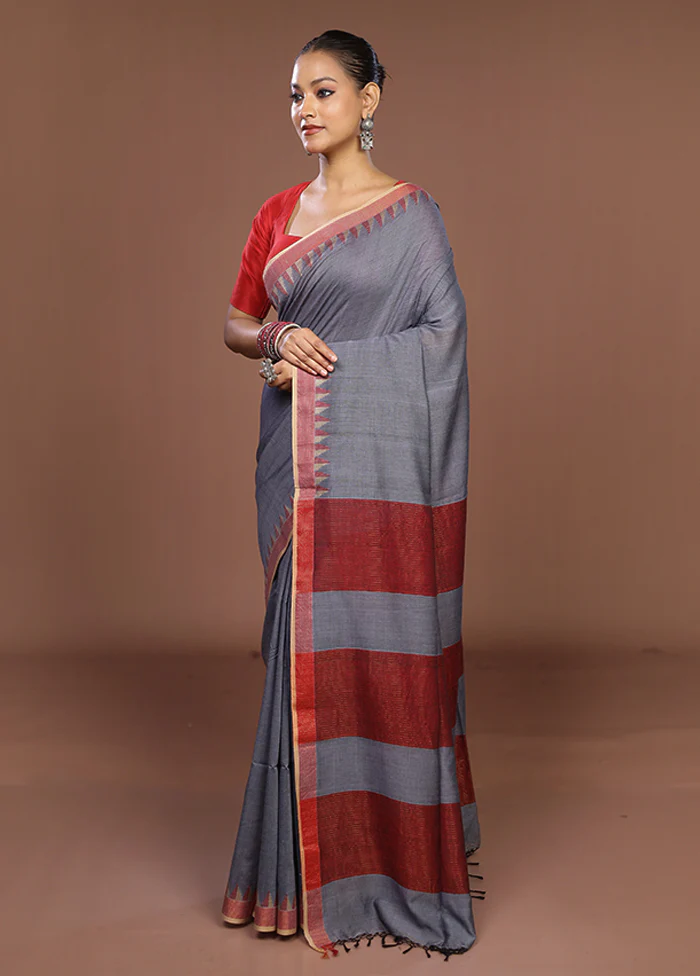 Grey Matka Silk Saree With Blouse Piece - Image 4