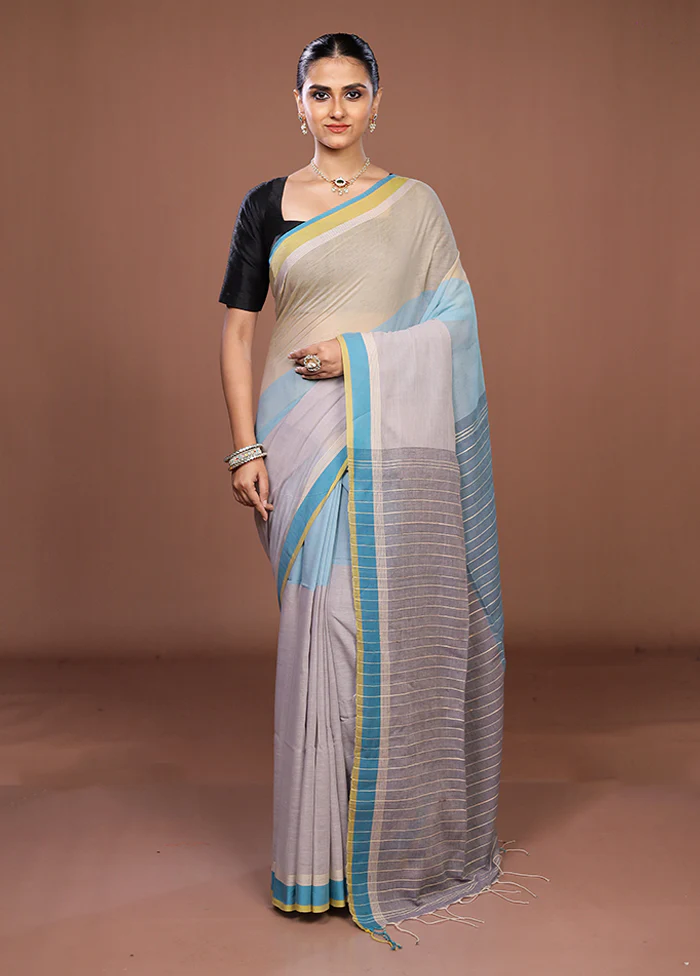 Grey Matka Silk Saree With Blouse Piece - Image 2