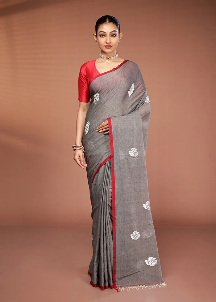Grey Matka Silk Saree With Blouse Piece - Image 2