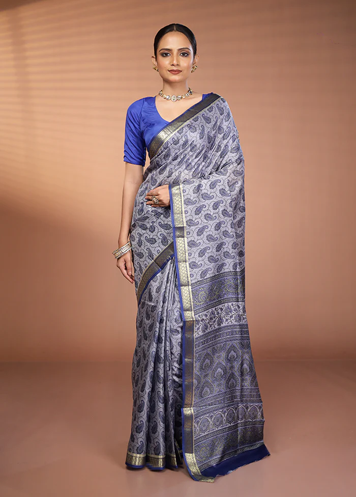 Grey Printed Pure Silk Saree Without Blouse Piece - Image 2