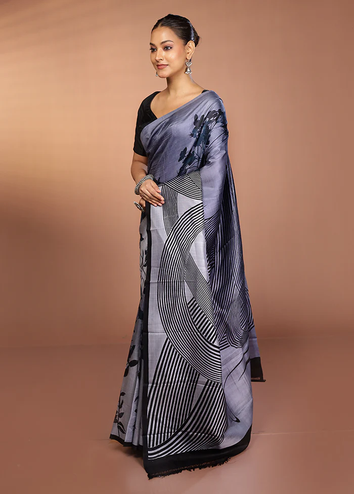Grey Printed Pure Silk Saree Without Blouse Piece - Image 4