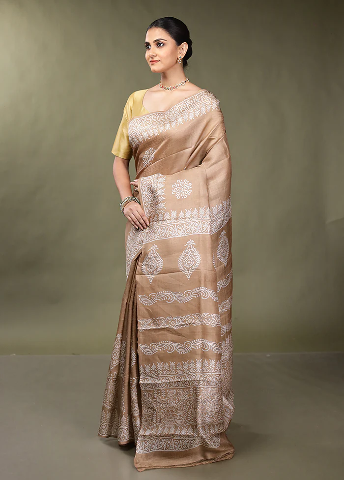 Grey Printed Pure Silk Saree Without Blouse Piece - Image 4