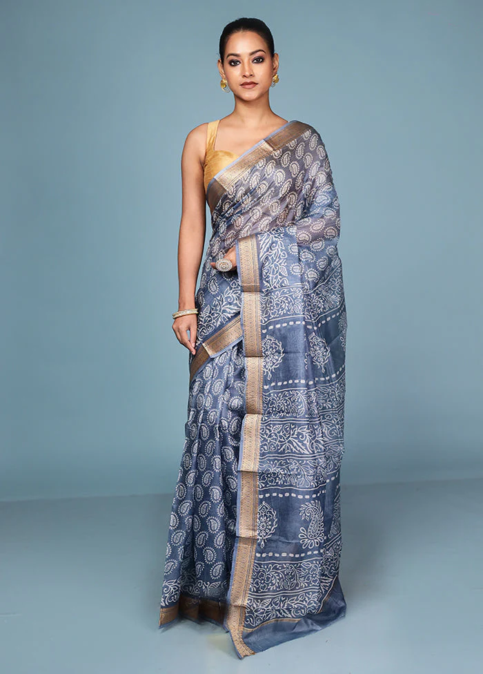 Grey Printed Pure Silk Saree Without Blouse Piece - Image 2