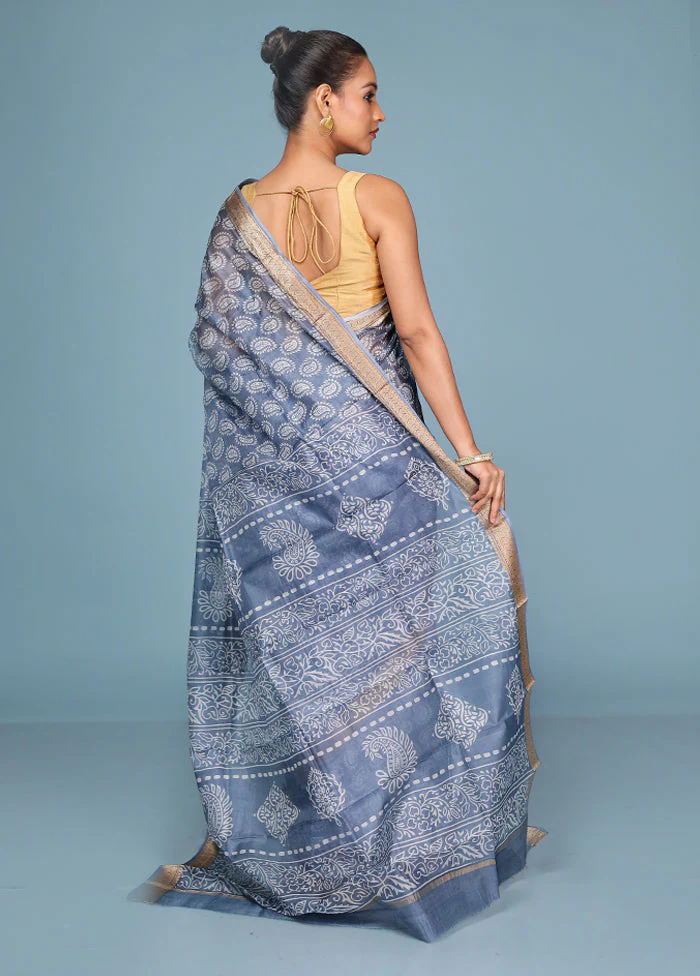Grey Printed Pure Silk Saree Without Blouse Piece - Image 3