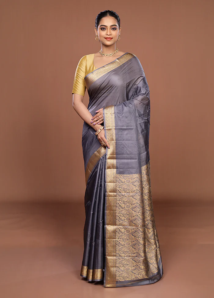 Grey Printed Silk Saree Without Blouse Piece - Image 2