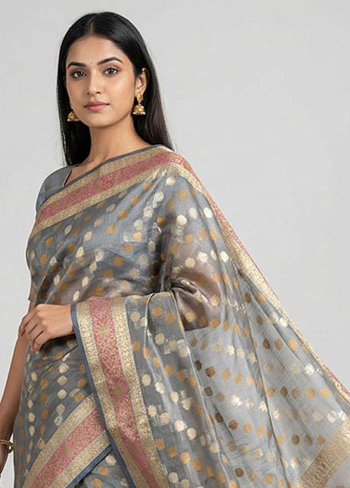 Grey Pure Cotton Saree With Blouse Piece - Image 2