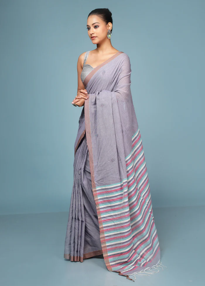 Grey Pure Cotton Saree With Blouse Piece - Image 4