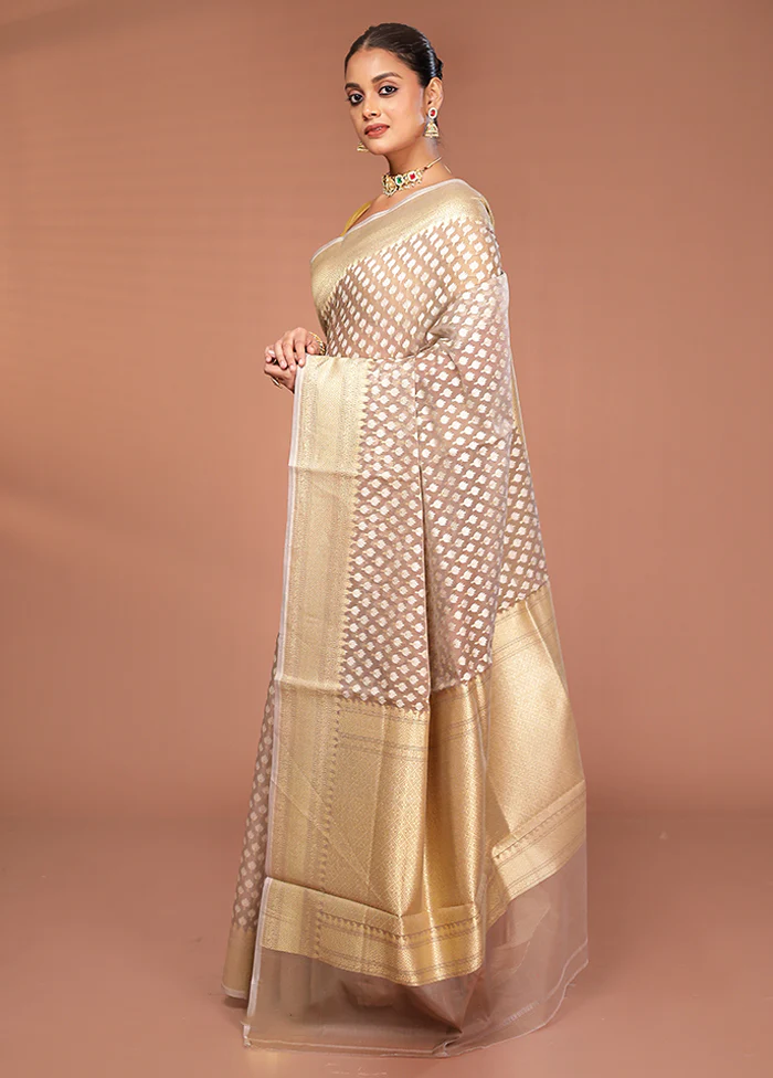 Grey Pure Cotton Saree With Blouse Piece - Image 4