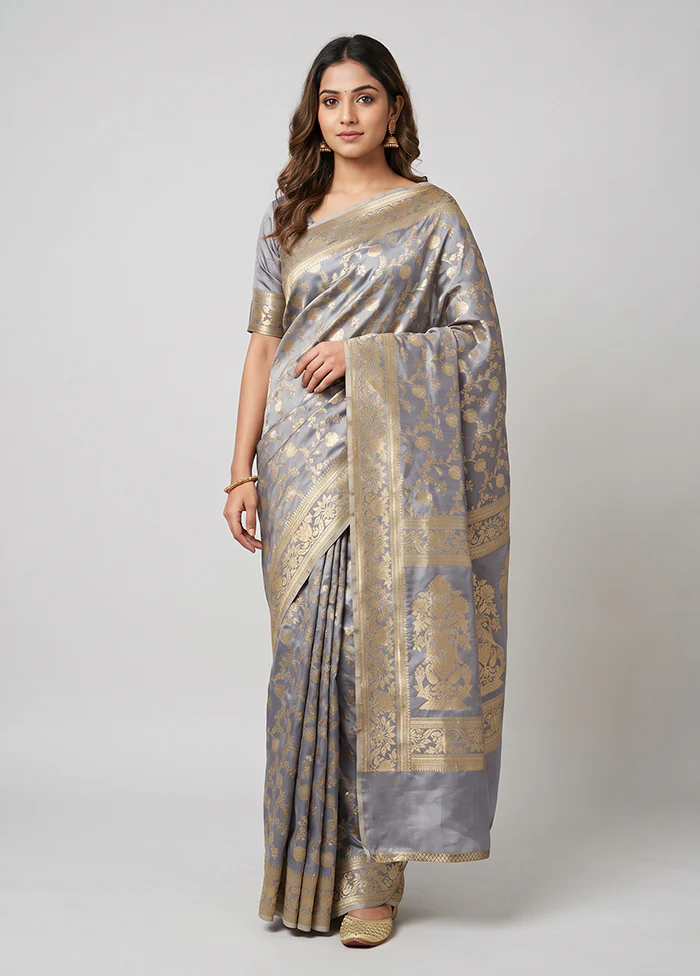 Grey Tanchoi Silk Saree With Blouse Piece