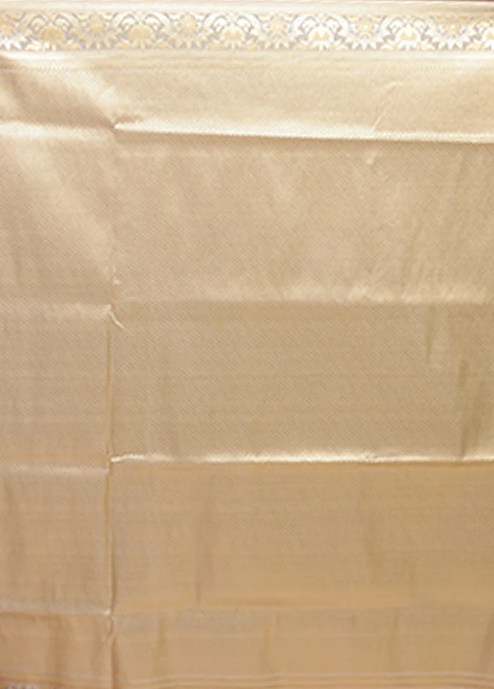 Grey Tanchoi Silk Saree With Blouse Piece - Image 5