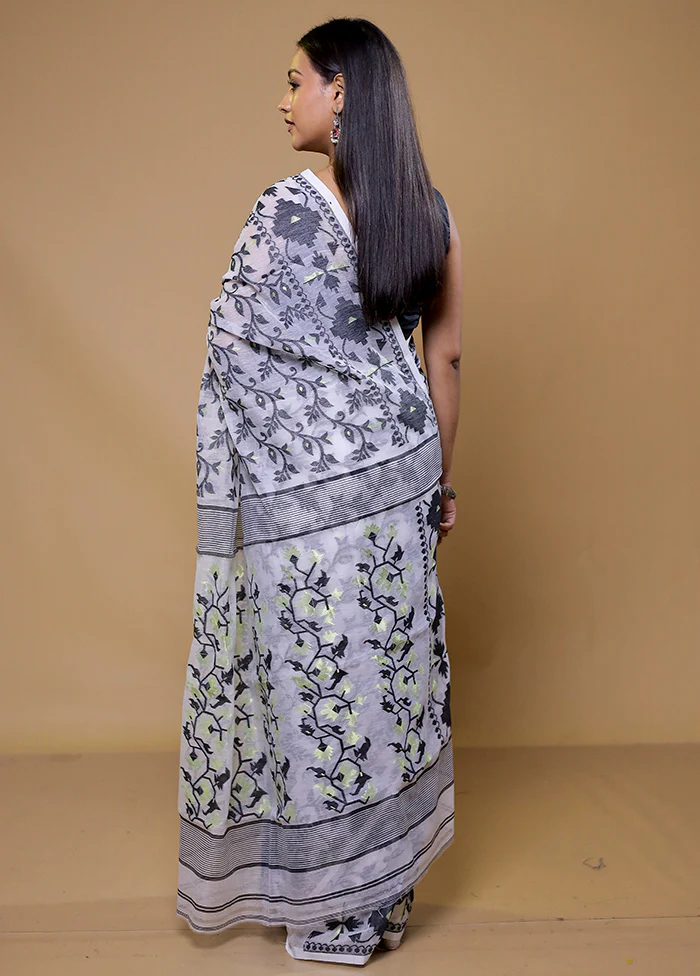Grey Tant Jamdani Saree Without Blouse Piece - Image 3