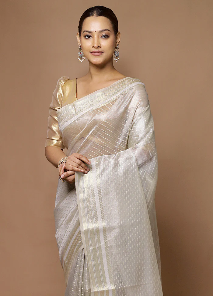 Grey Tissue Silk Saree With Blouse Piece - Image 2