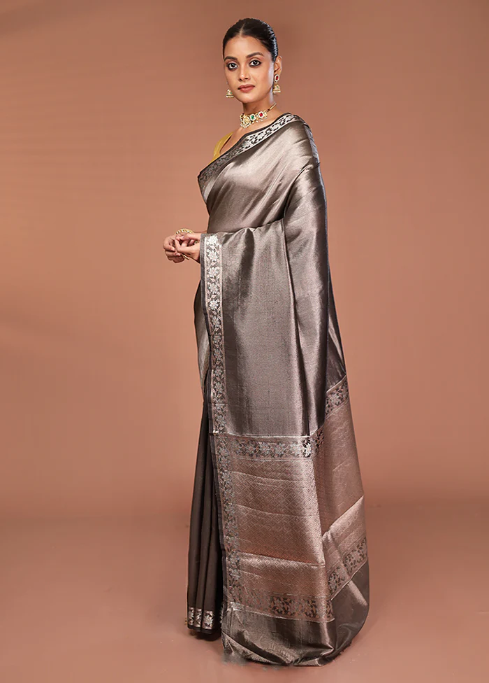 Grey Tissue Silk Saree With Blouse Piece - Image 4