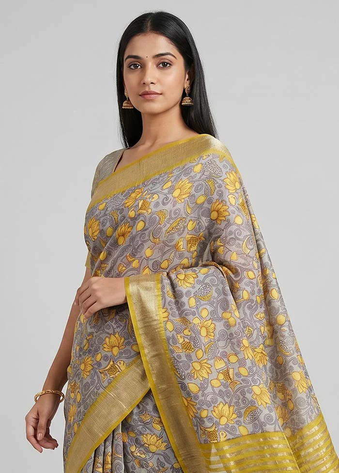 Grey Tussar Silk Saree With Blouse Piece - Image 2
