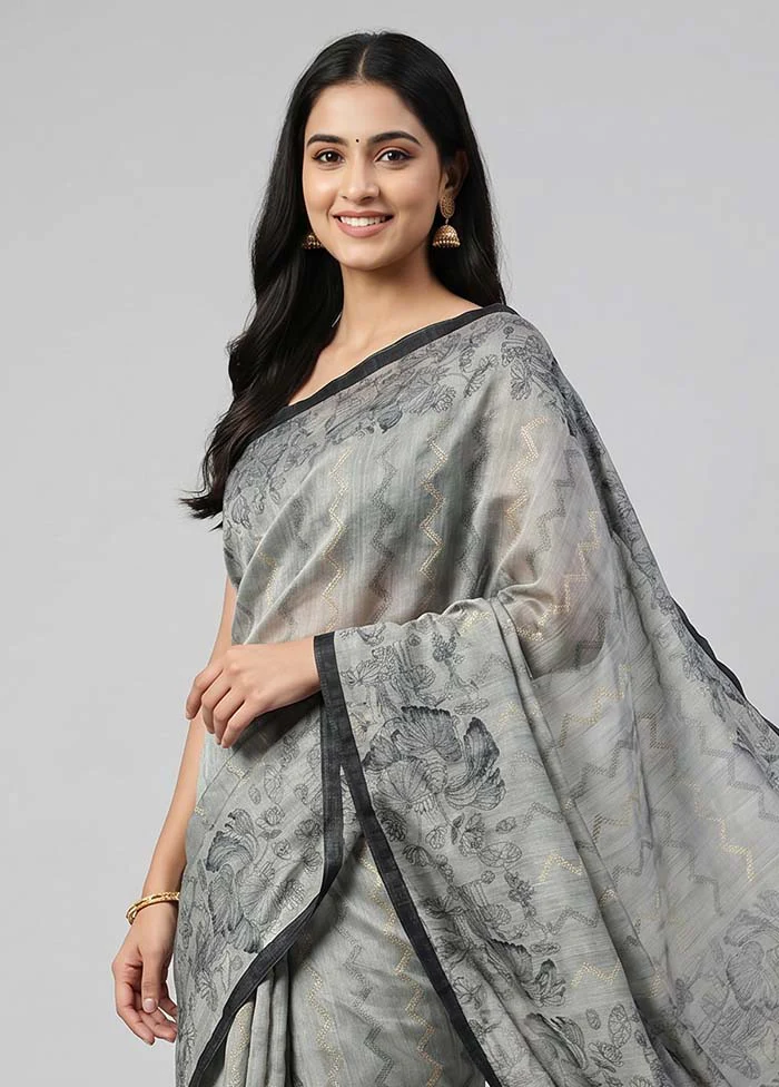 Grey Tussar Silk Saree With Blouse Piece - Image 2