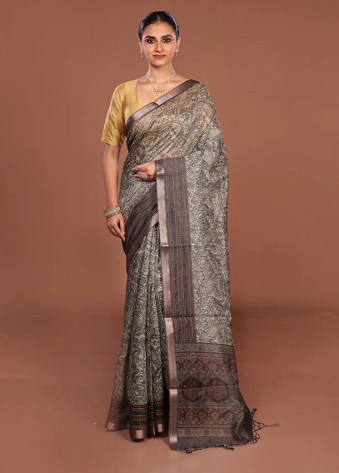 Grey Tussar Silk Saree With Blouse Piece - Image 2