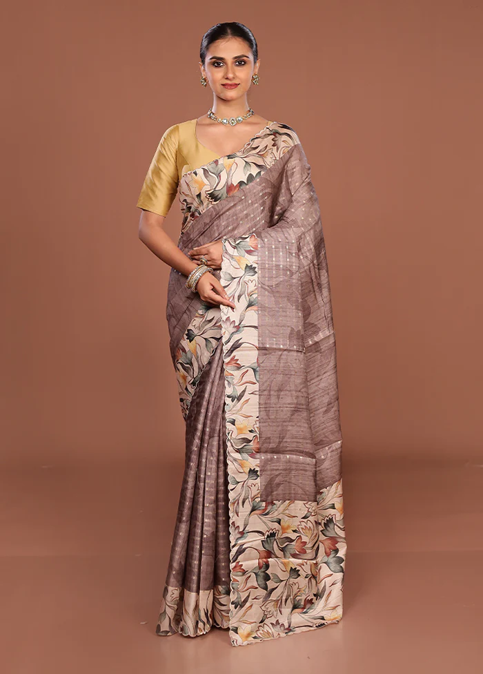 Grey Tussar Silk Saree With Blouse Piece - Image 2