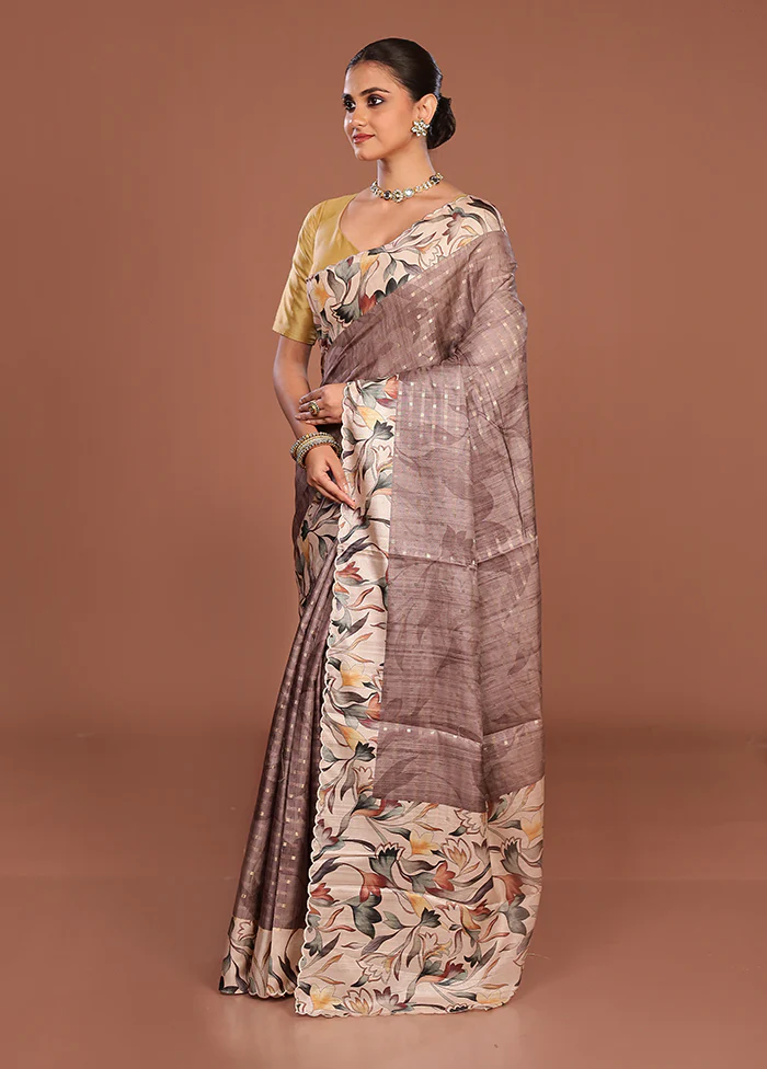 Grey Tussar Silk Saree With Blouse Piece - Image 4