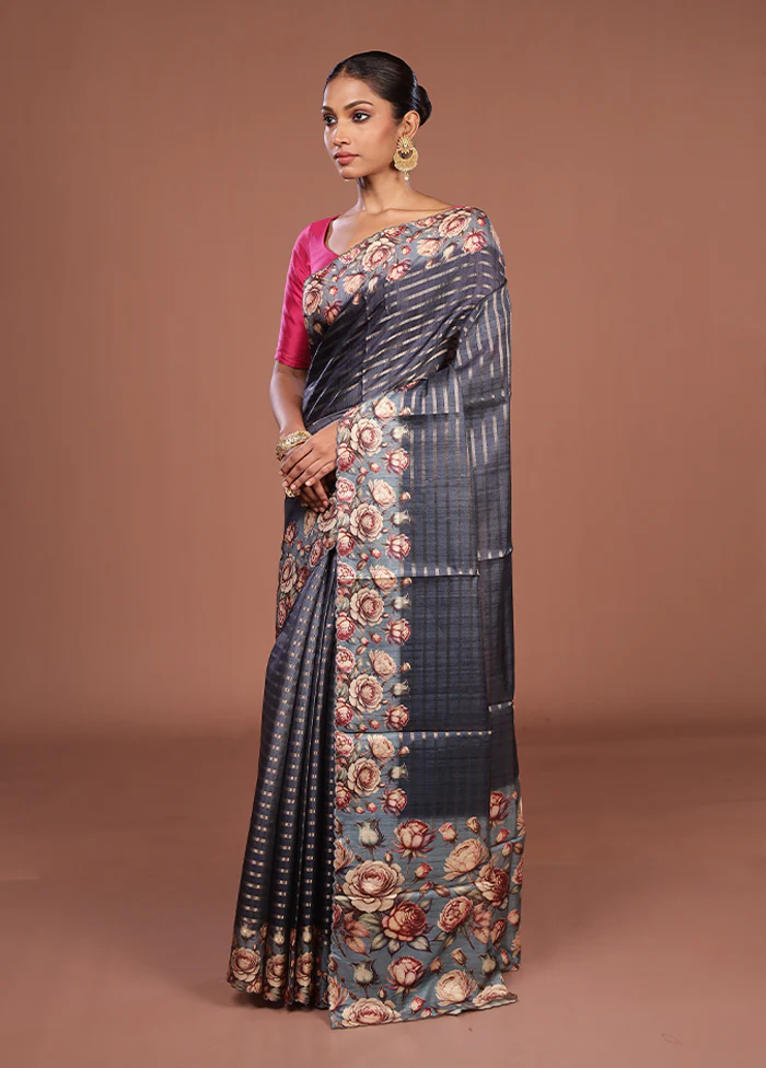 Grey Tussar Silk Saree With Blouse Piece - Image 4