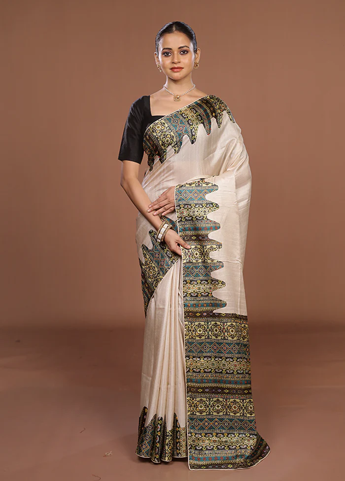 Grey Tussar Silk Saree With Blouse Piece - Image 2
