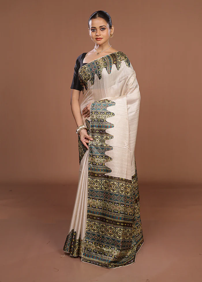Grey Tussar Silk Saree With Blouse Piece - Image 4