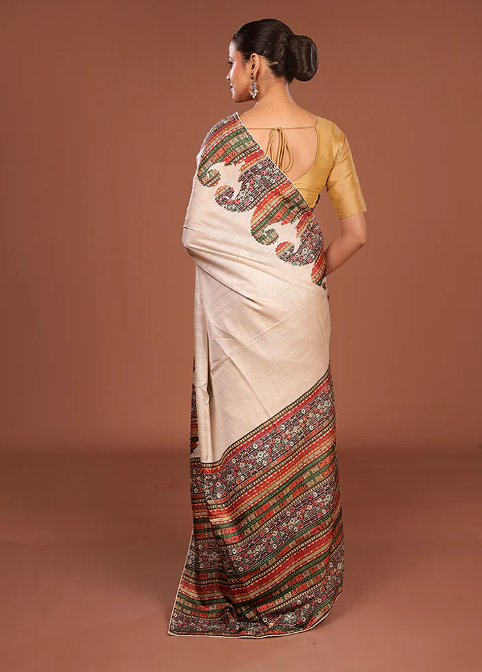 Grey Tussar Silk Saree With Blouse Piece - Image 3