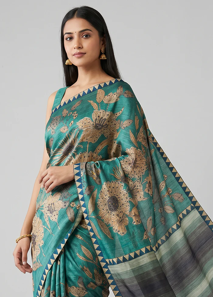 Grey Tussar Silk Saree With Blouse Piece - Image 2