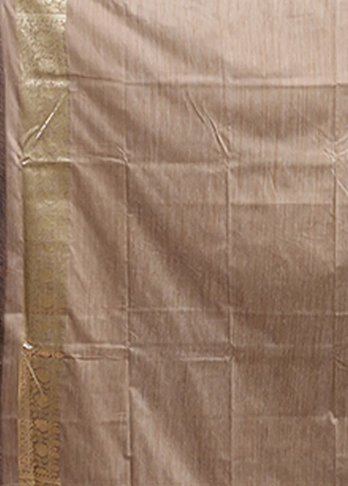 Grey Tussar Silk Saree With Blouse Piece - Image 5