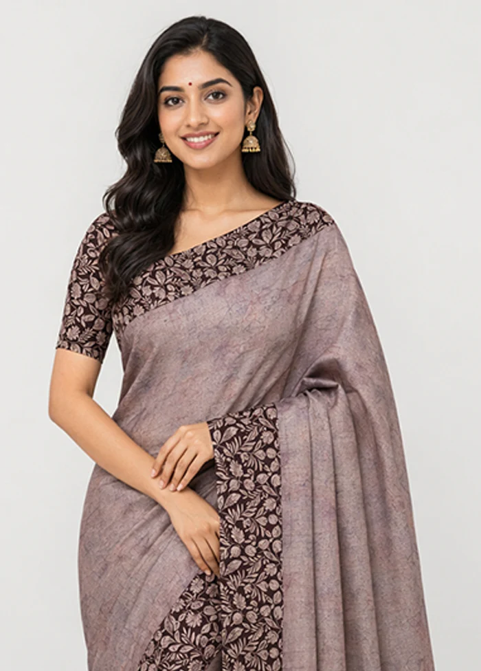 Grey Tussar Silk Saree With Blouse Piece - Image 2