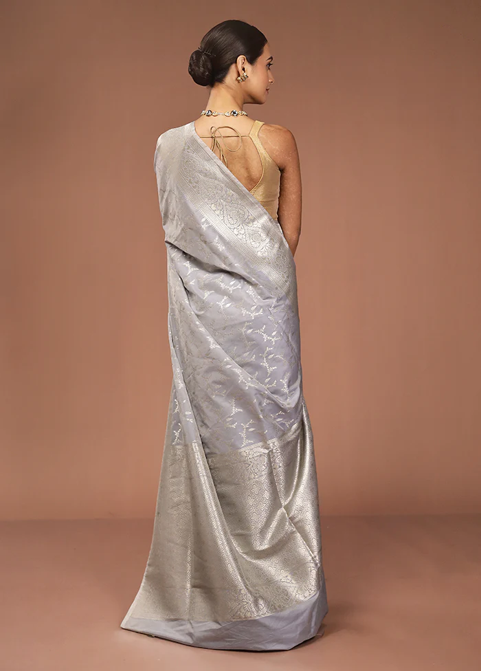 Grey Uppada Silk Saree With Blouse Piece - Image 3