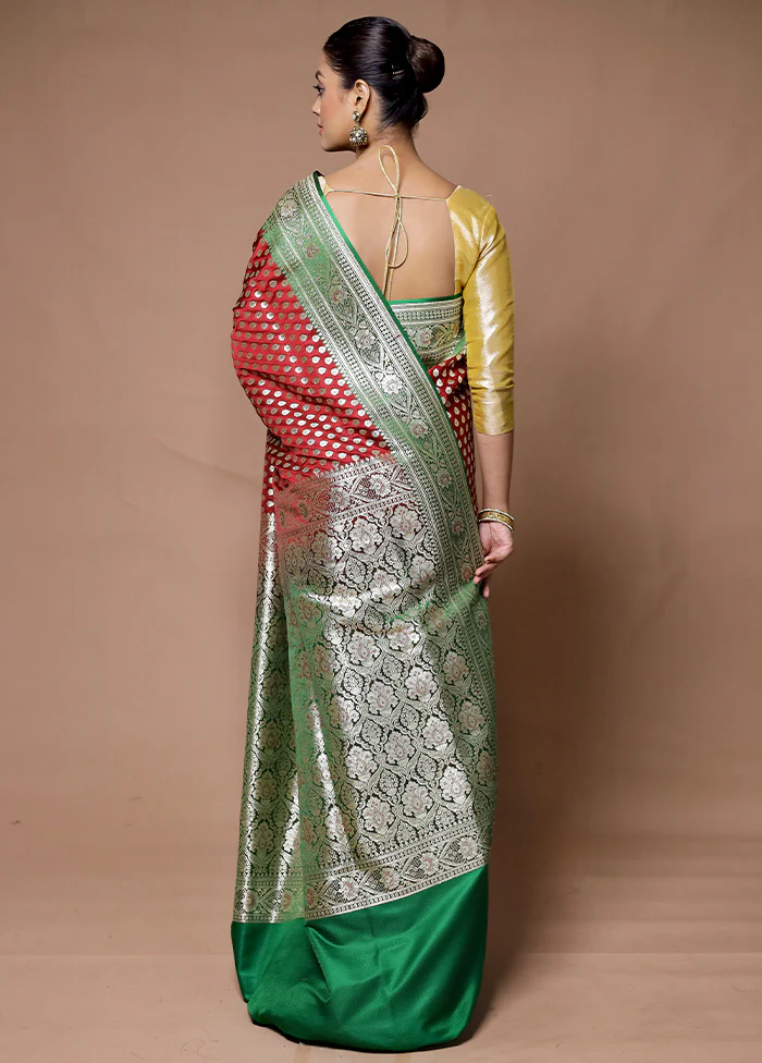 Maroon Banarasi Silk Saree With Blouse Piece - Image 3