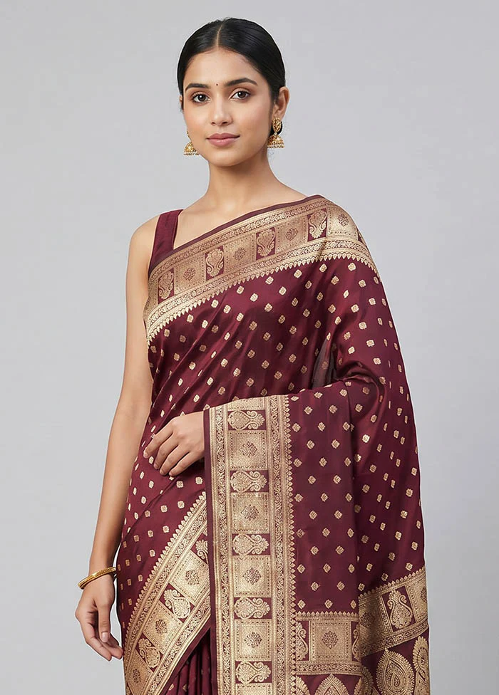 Maroon Banarasi Silk Saree With Blouse Piece - Image 2