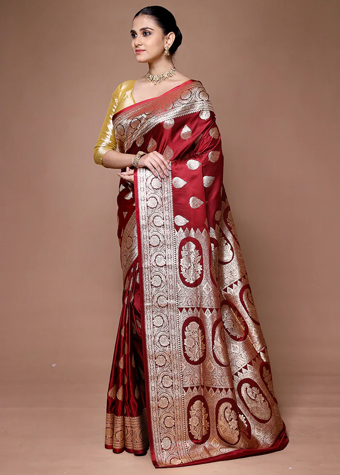 Maroon Banarasi Silk Saree With Blouse Piece - Image 4