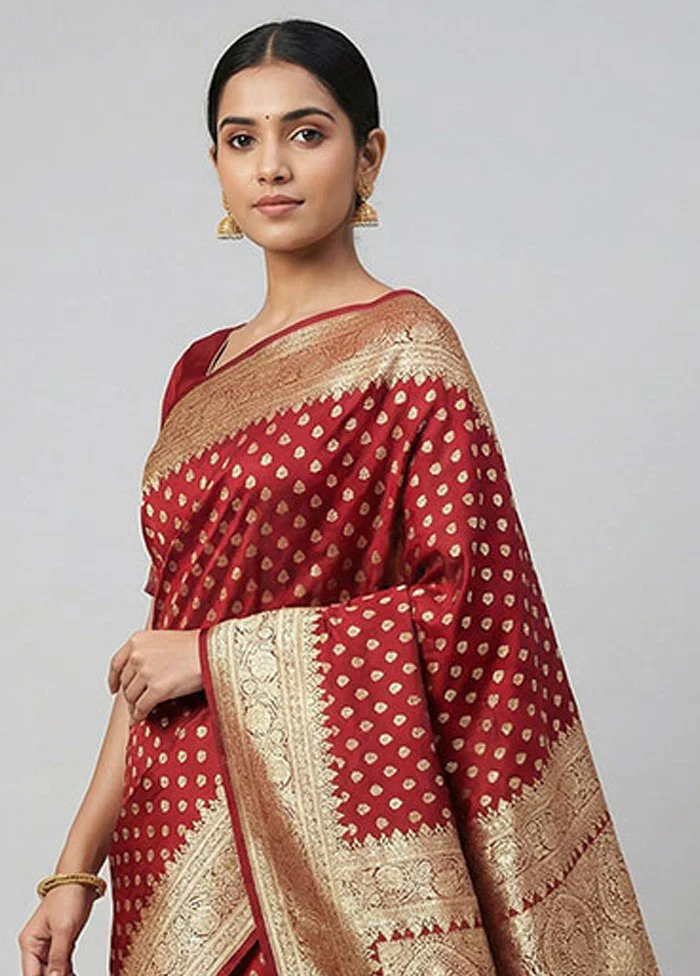 Maroon Banarasi Silk Saree With Blouse Piece - Image 2