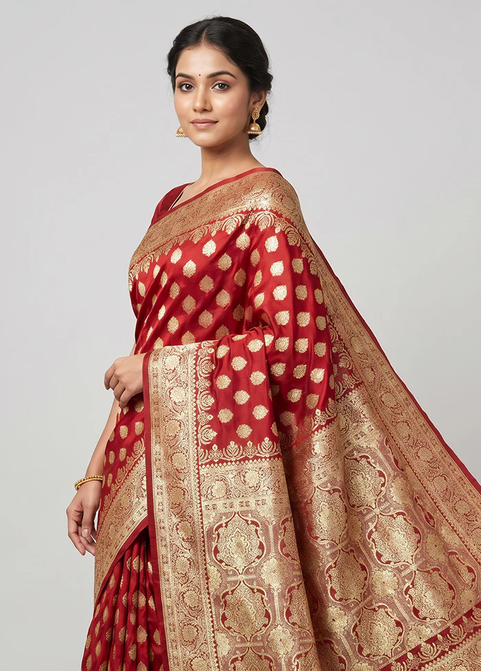 Maroon Banarasi Silk Saree With Blouse Piece - Image 2