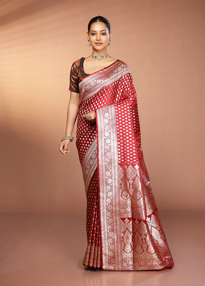 Maroon Banarasi Silk Saree With Blouse Piece - Image 2