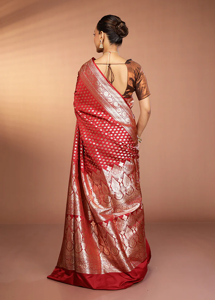 Maroon Banarasi Silk Saree With Blouse Piece - Image 3