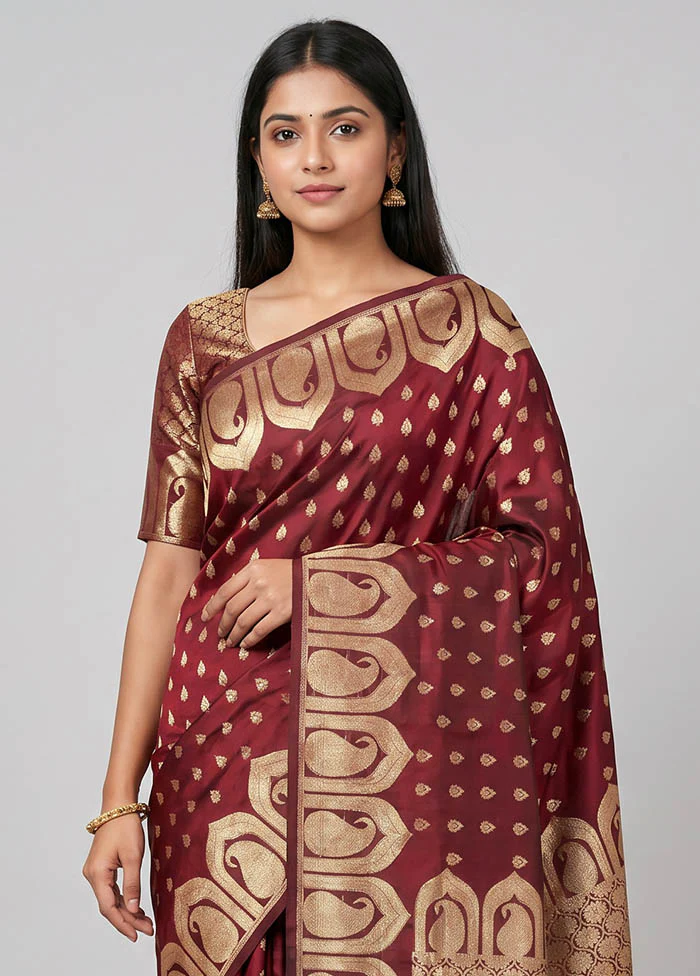 Maroon Banarasi Silk Saree With Blouse Piece - Image 2