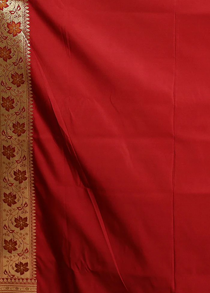 Maroon Banarasi Silk Saree With Blouse Piece - Image 5