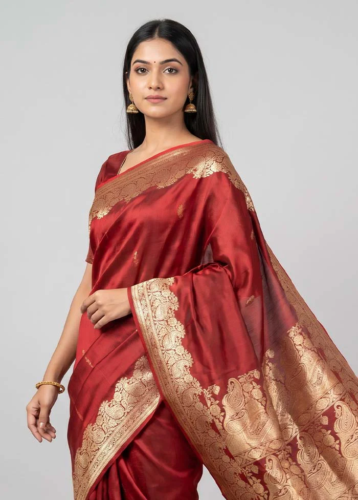 Maroon Banarasi Silk Saree With Blouse Piece - Image 2