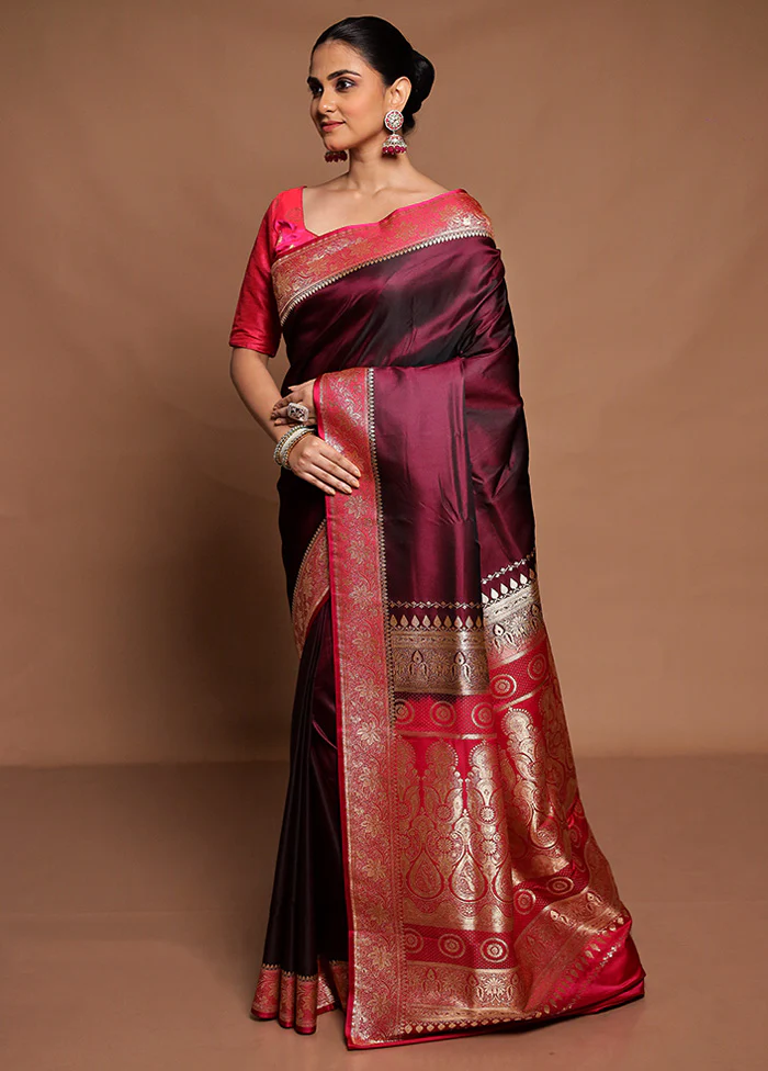 Maroon Banarasi Silk Saree With Blouse Piece - Image 4
