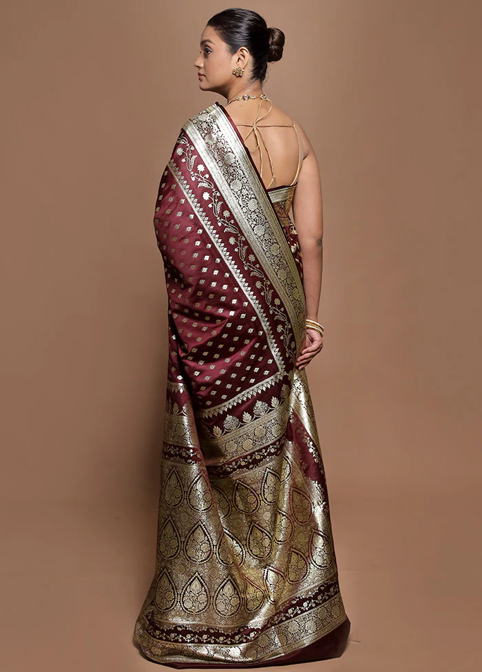 Maroon Banarasi Silk Saree With Blouse Piece - Image 3