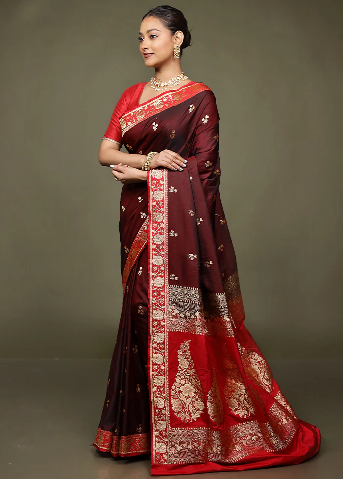 Maroon Banarasi Silk Saree With Blouse Piece - Image 4